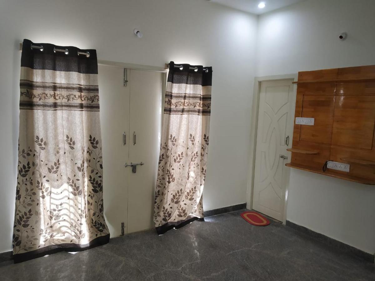 Thirumala Inn Yelagiri Luaran gambar