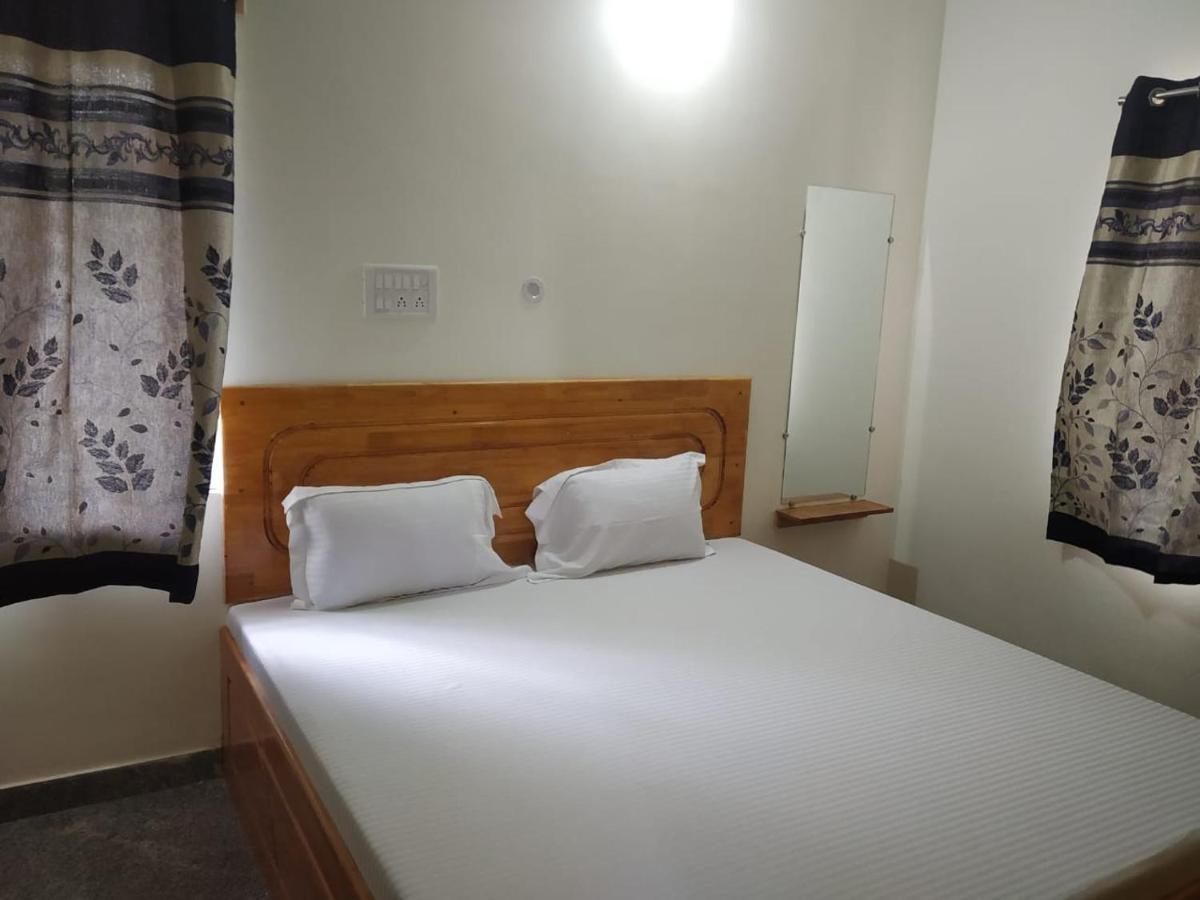Thirumala Inn Yelagiri Luaran gambar