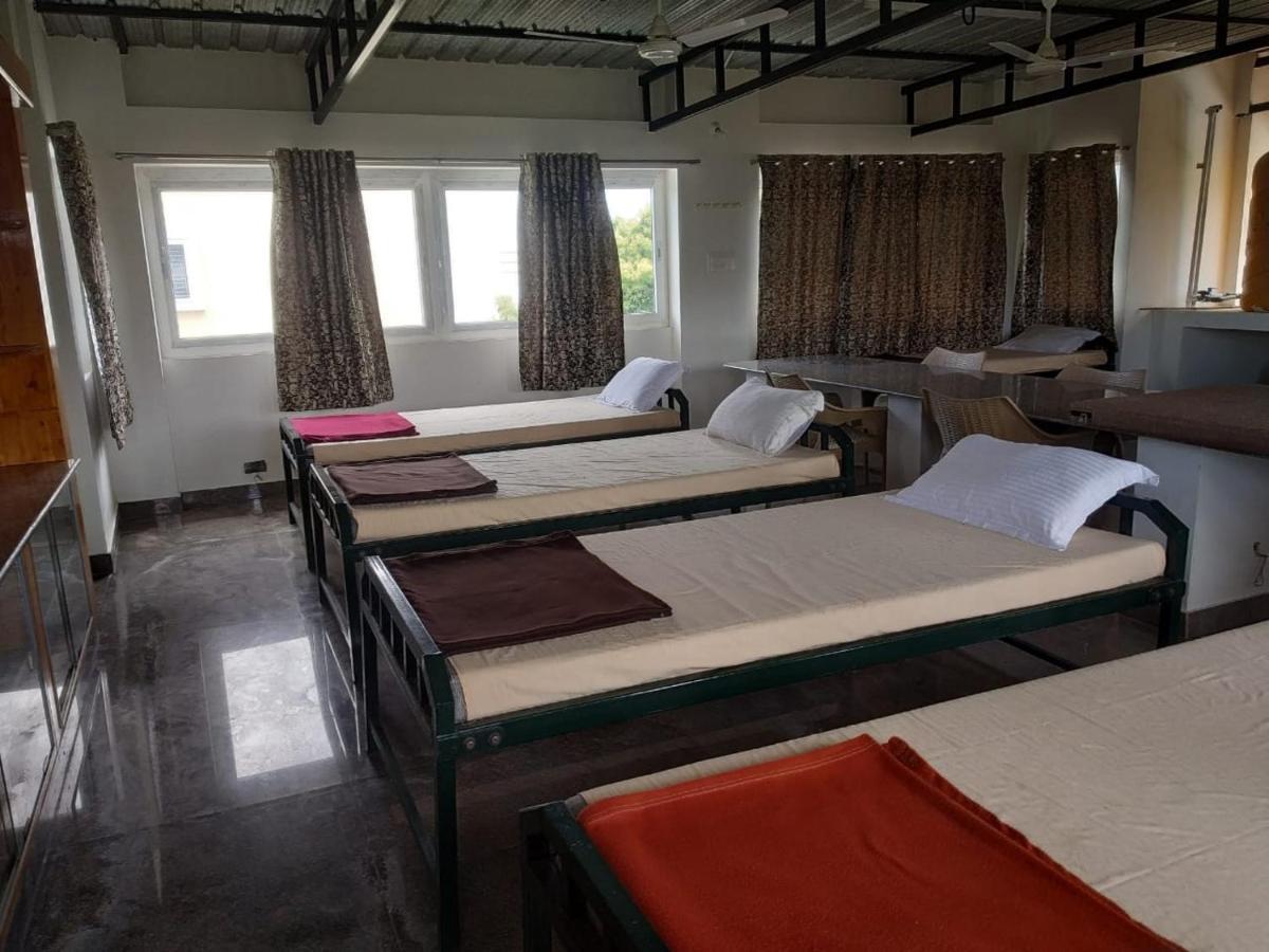 Thirumala Inn Yelagiri Luaran gambar