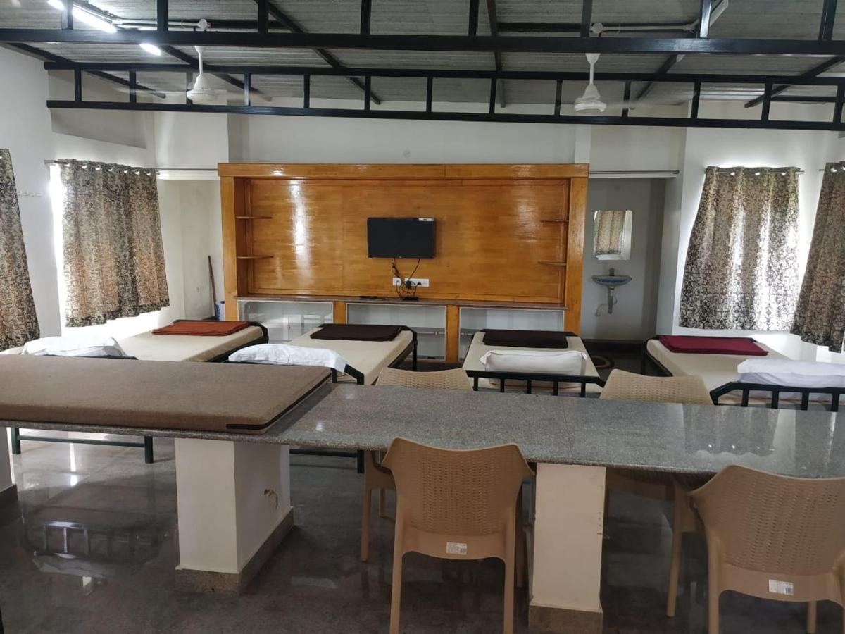 Thirumala Inn Yelagiri Luaran gambar