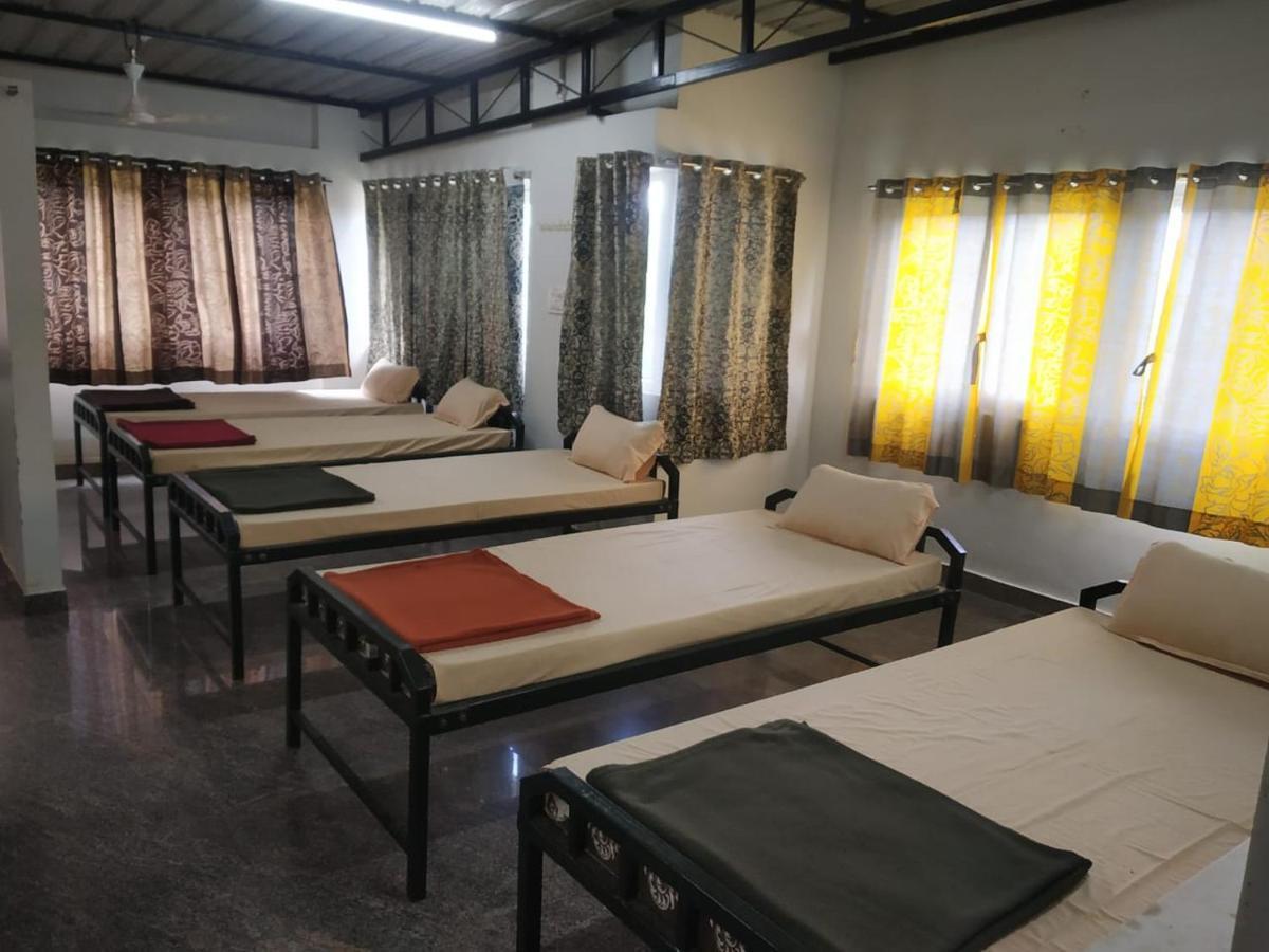 Thirumala Inn Yelagiri Luaran gambar